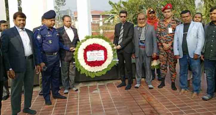 টুঙ্গিপাড়া পালিত হলো শহীদ বুদ্ধিজীবী দিবস।