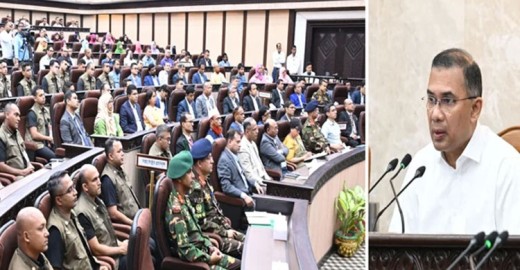 নিজ কার্যালয়ের কর্মকর্তা-কর্মচারীদের সঙ্গে প্রধানমন্ত্রীর মতবিনিময়