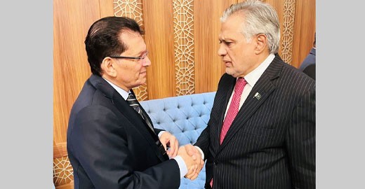 পা‌কিস্তা‌নের প্রধানমন্ত্রী ঢাকায় আসতে আগ্রহী